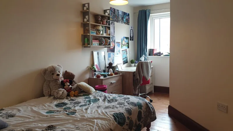 Avondale St // 2 Bed Student Flat // Aug 2026 - Image 8